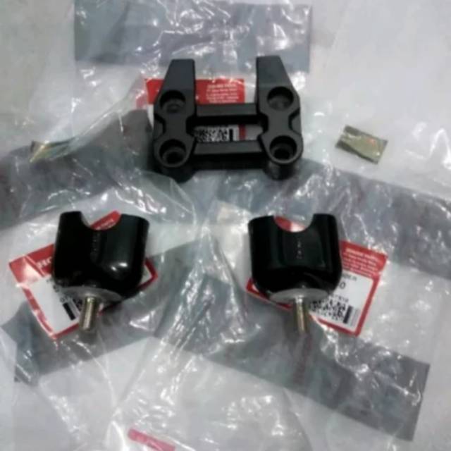 Raiser dudukan stang kleman stang Beat Street atas bawah asli honda
