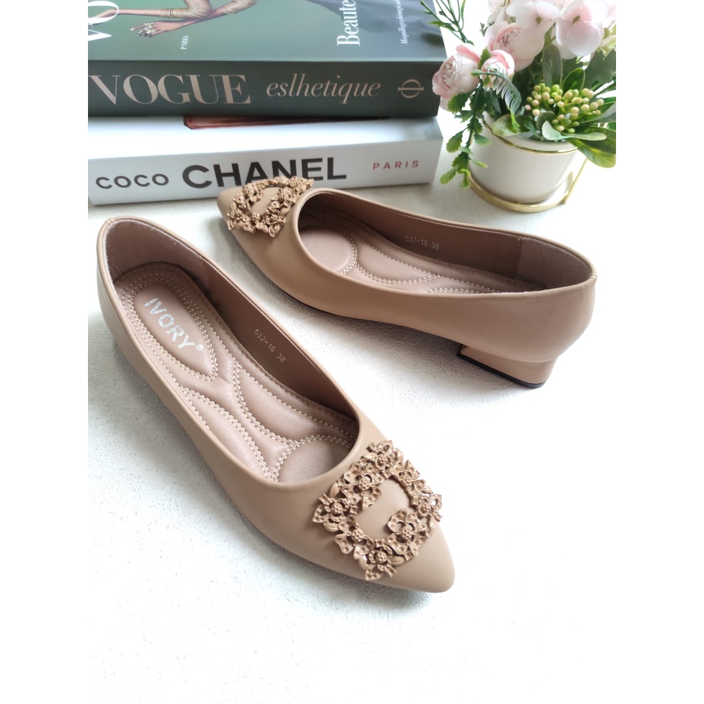 IVORY Sepatu Wanita Heels 2cm Pantofel Kerja 532-16