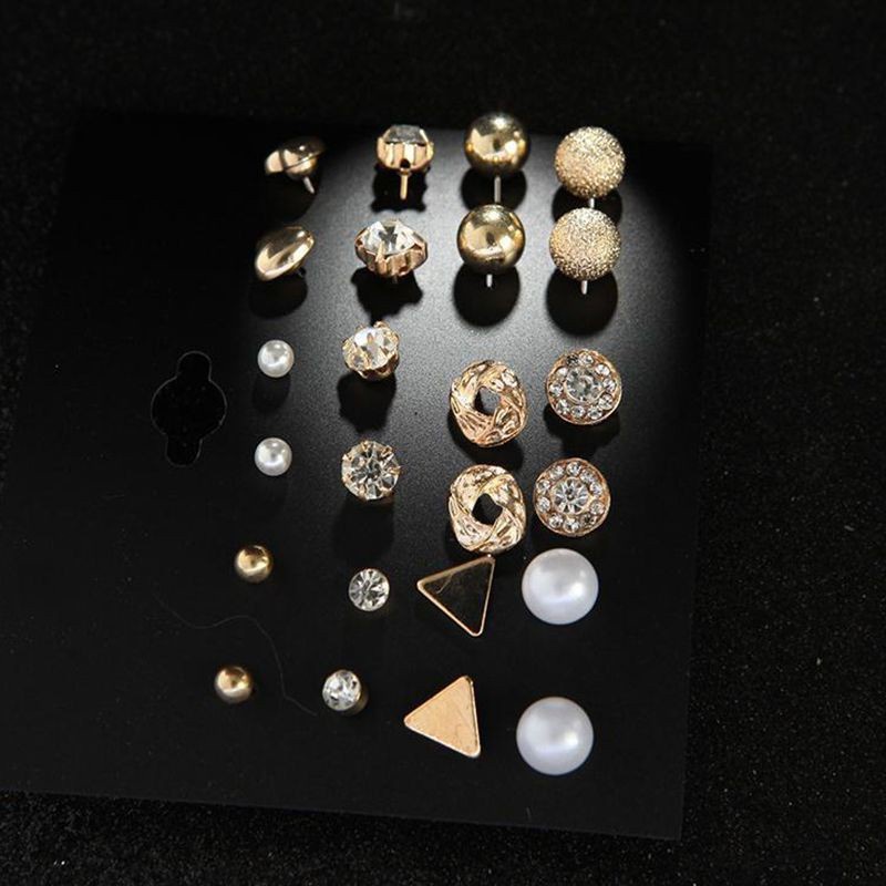 Anting Tusuk Bahan Alloy Bentuk Persegi Hias Zirconberlian Gaya Elegan Untuk Wanita