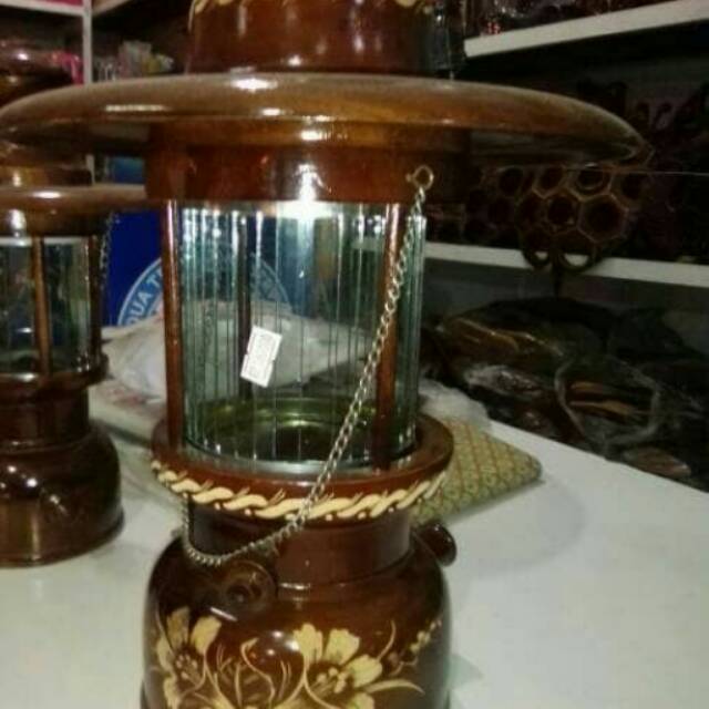 Lampu kayu/ lentera petromak
