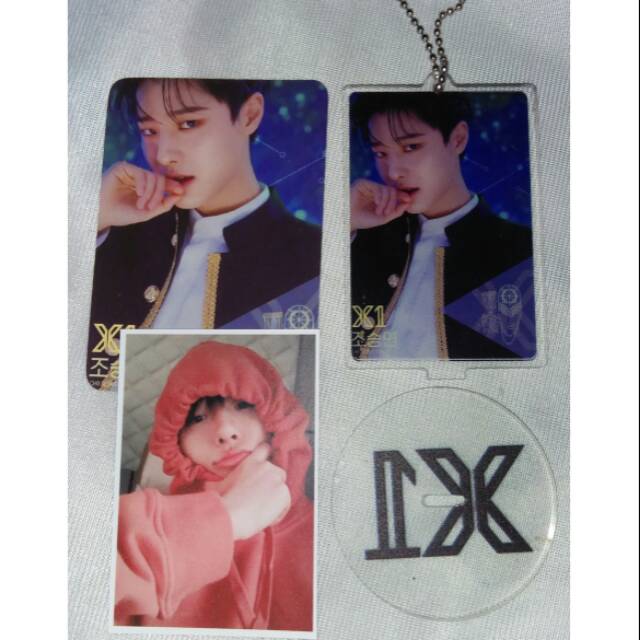 Keyring Standee Akrilik Seungyeon X1
