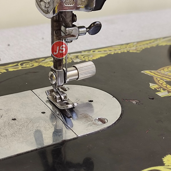 Baut Pegas Praktis Sepatu Jahit Mesin Hitam & Highspeed