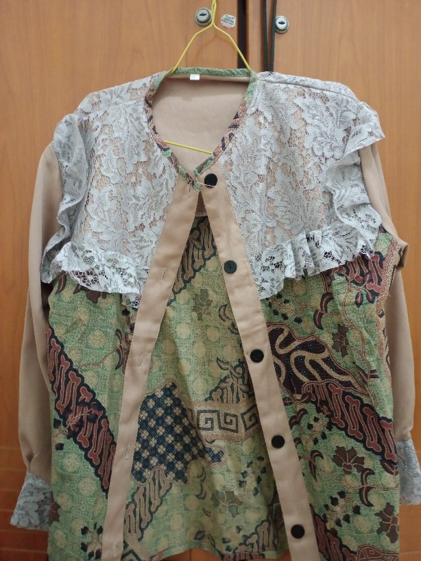 Atasan Batik Dolby Dolbi Dobby Doby Tenun Sutra Tulis Halus Katun Atbm Baron ,sarombit Atasan