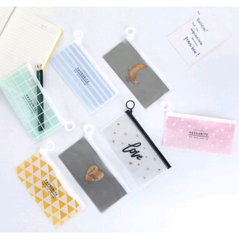 

AT Tempat Pensil Zipper Favourite We Are Young