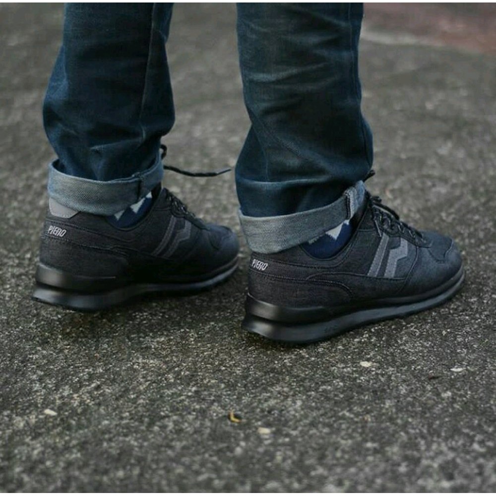 Piero Jogger Denim All Black & Navy