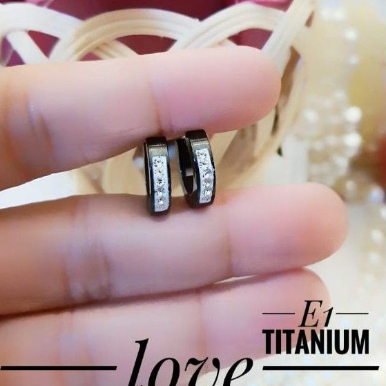 Titanium anting wanita klk54