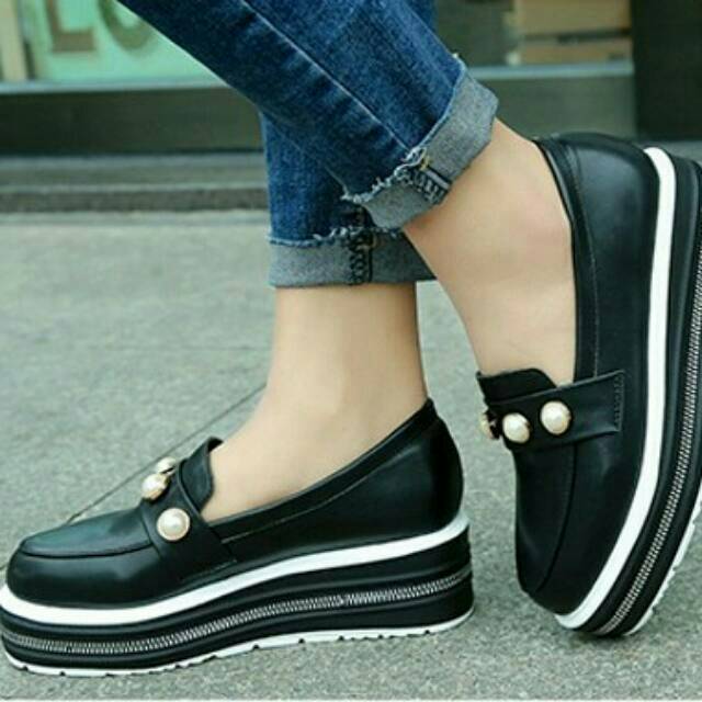 Sepatu import korea tipe 611