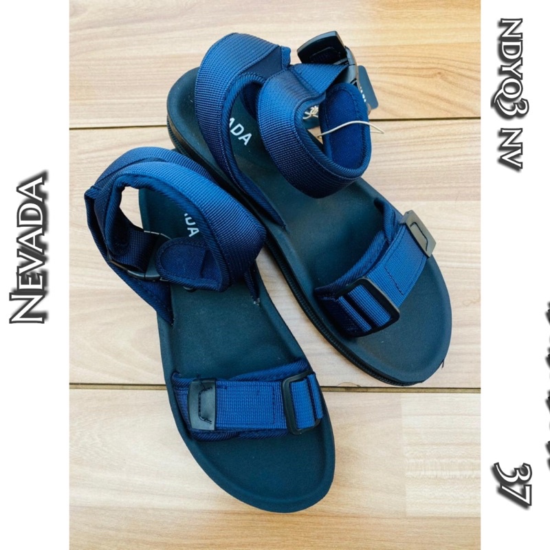 sandal ndyq3biru