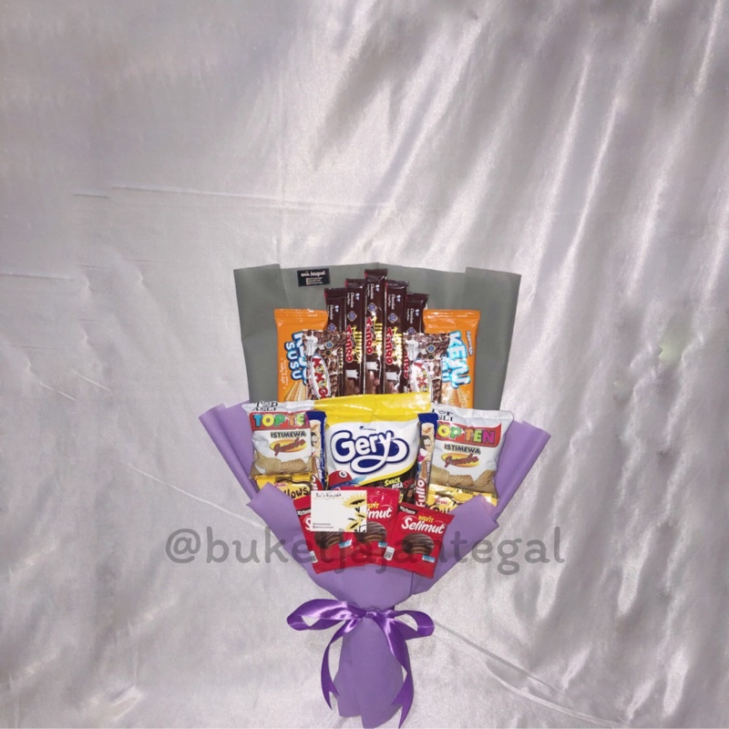 Bouquet Jajan / Buket Jajan / Bucket Jajan / Kado Wisuda / Kado Ultah / Kado Anniv