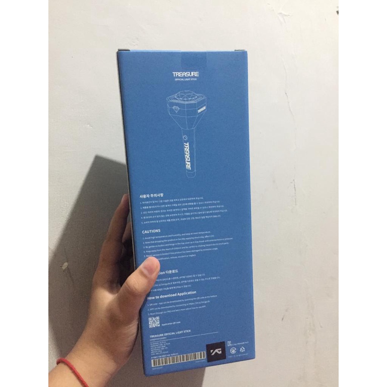 PELUNASAN TREASURE OFFICIAL LIGHTSTICK