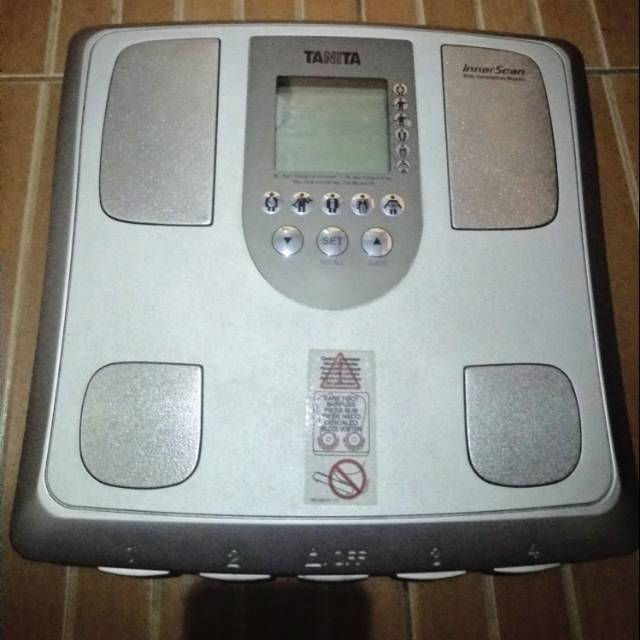 Timbangan badan digital TANITA ORI second