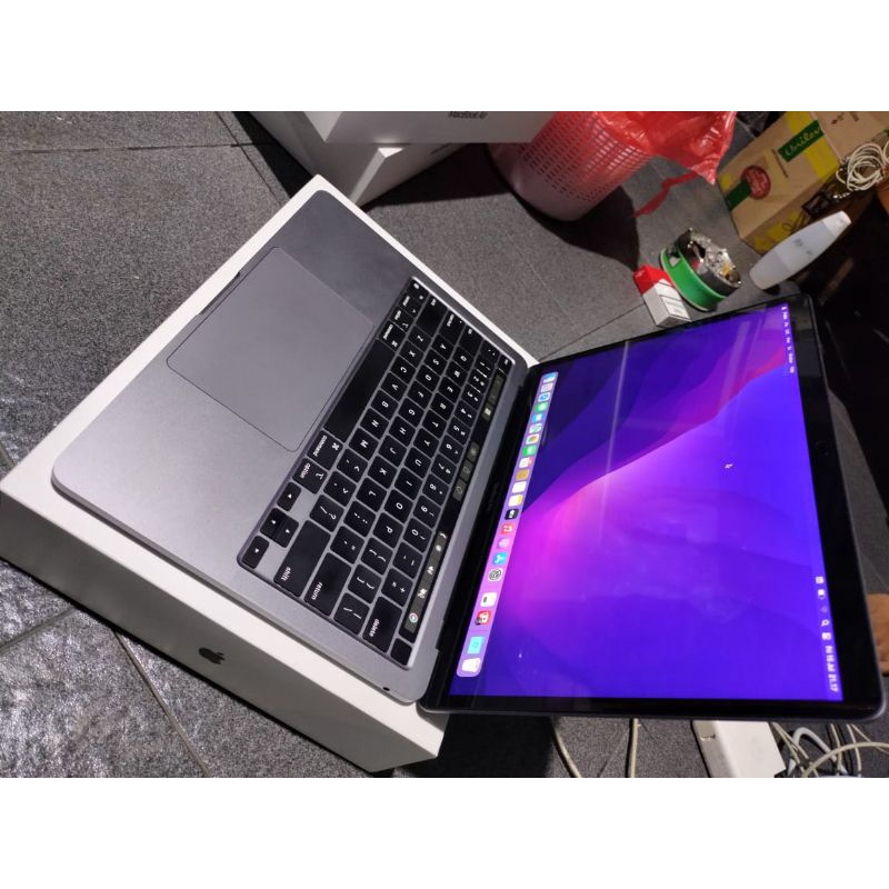 MacBook pro M1 16/512