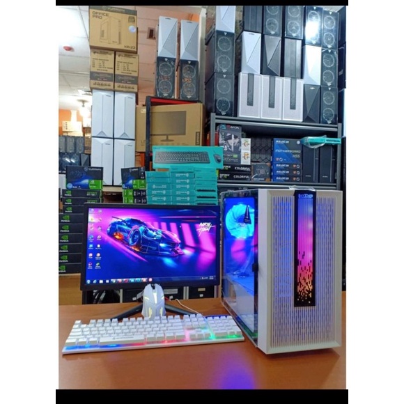 1 unit Ful Set Pc gaming editing core i7 Ram 16gb ssd 240 gb Vga 4gb Led 24 inc Tingal Pakai