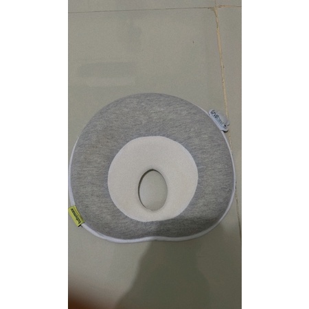 Preloved bantal bayi BABYMOOV + Lovenest + Fresh Smokey / Bantal anti peyang bayi / bantal bayi