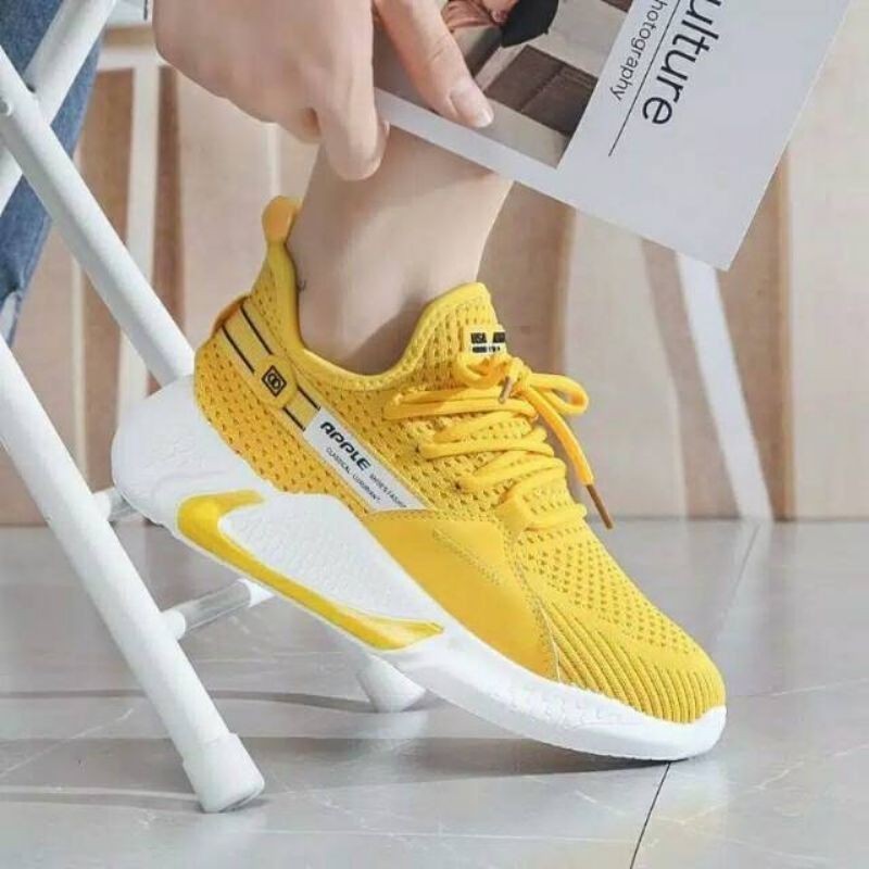 SNEAKERS WANITA TERBARU-7