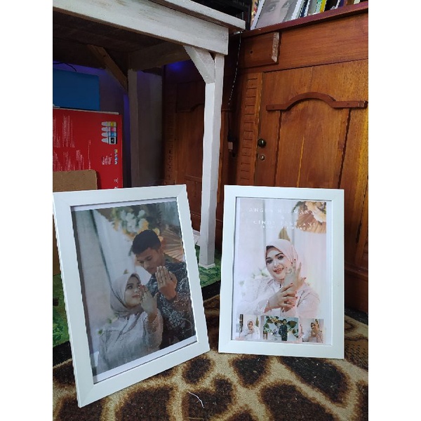 CETAK FOTO A4 + BINGKAI WARNA PUTIH, HITAM, GOLD.