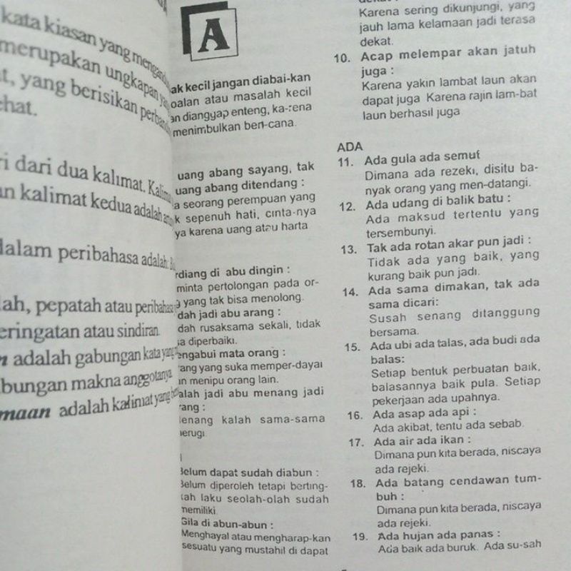 Buku Kumpulan Pribahasa Pantun &amp; Puisi Untuk SD/SLTP/SLTA/UMUM