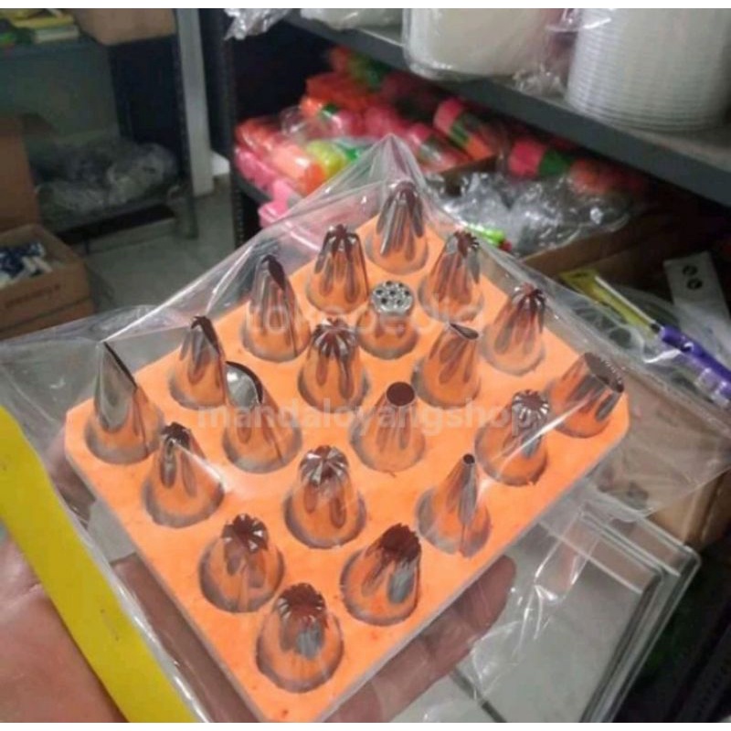 Spuit Dekorasi / Spuit Kue Wilton / Spuit - isi 20 Motif