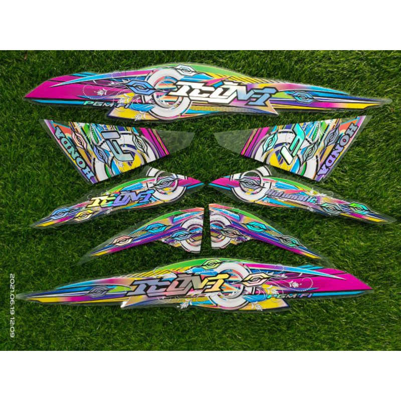 STRIPING BEAT FI TRANSPARAN HOLOGRAM