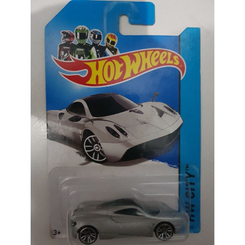 Hot Wheels Pagani Huayra