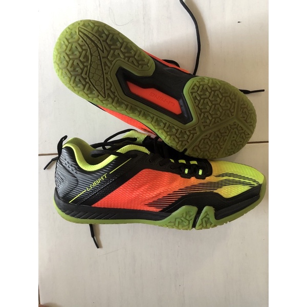 Sepatu Lining Saga Lite 3