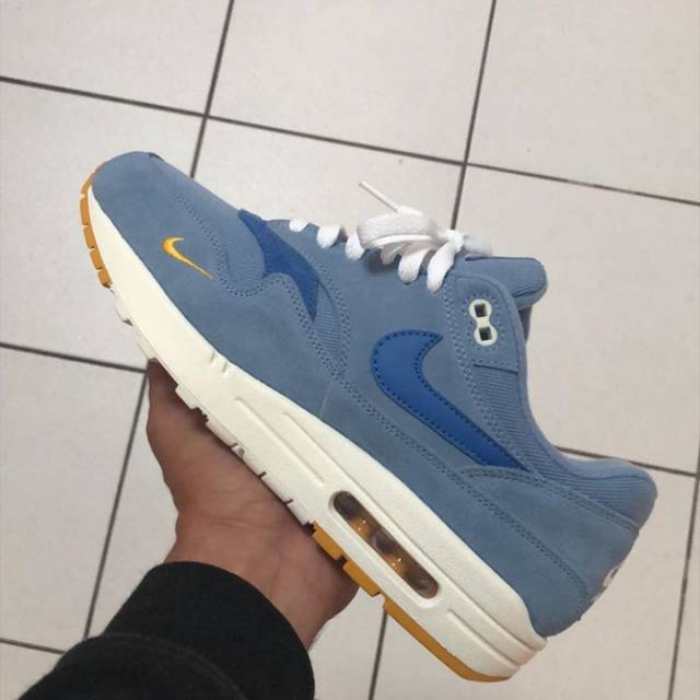 Nike air max 1 premium suede