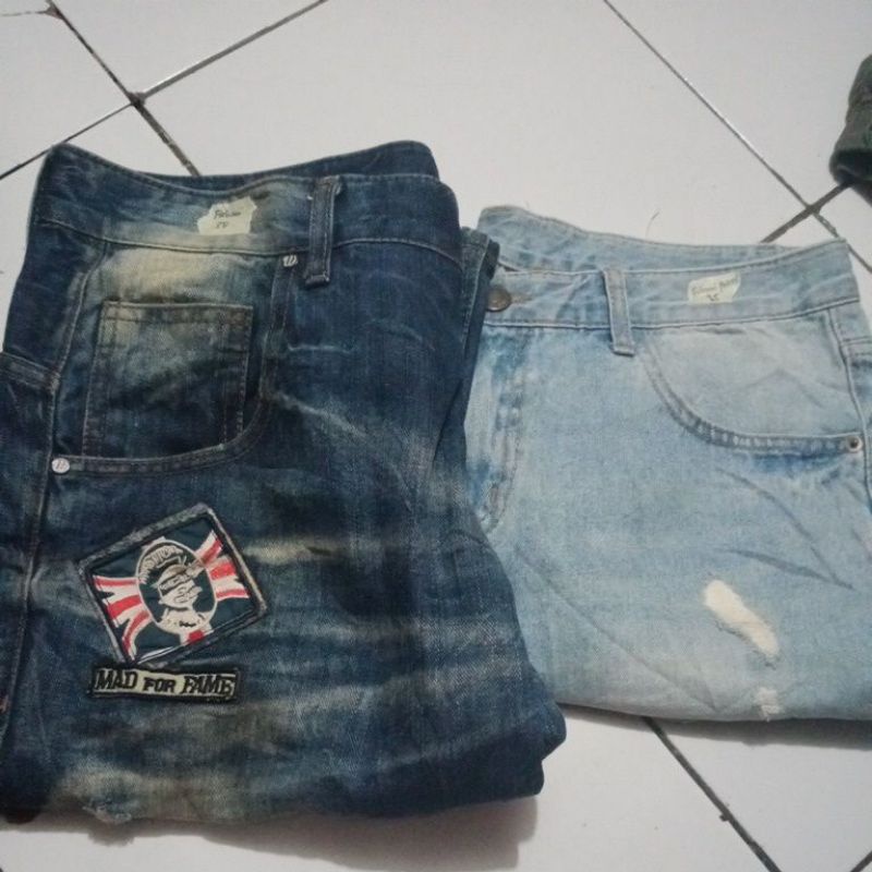 Live on celana pendek-Fahmi