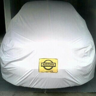 Cover mobil Nissan Livina X Gear