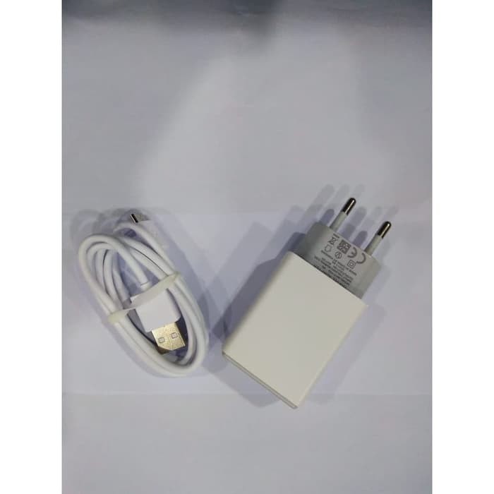 Travel Adaptor Quick Charger Oppo 3.0- Micro