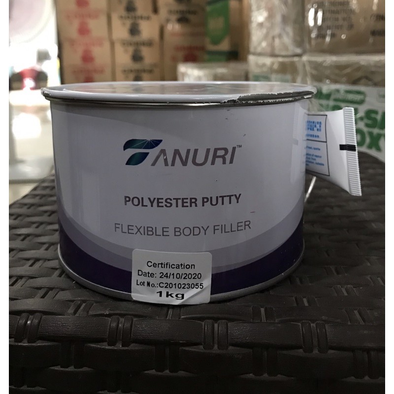 Dempul Tanuri polyester putty