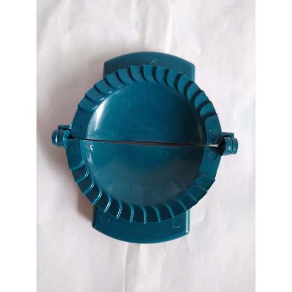 CETAKAN PASTEL UKURAN BESAR Diameter 10 cm / Cetakan kue pastel