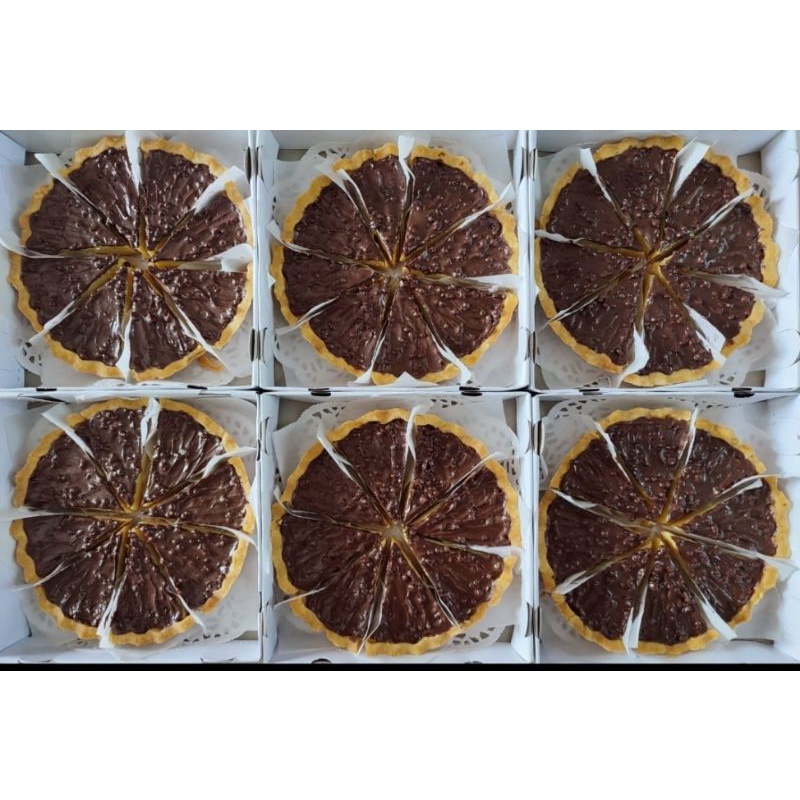 

Pie Susu ukuran 18 cm