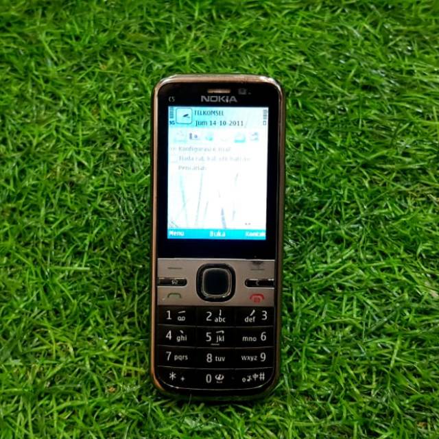 HP Jadul Nokia C5 Symbian Candybar Original Legendaris Lama Vintage Not N95 atau N82 atau N92