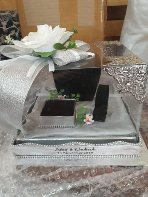 Kotak Mahar Perhiasan Lengkap (dengan Kain Satin Dan 12pcs Hiasan Sudut Mika)