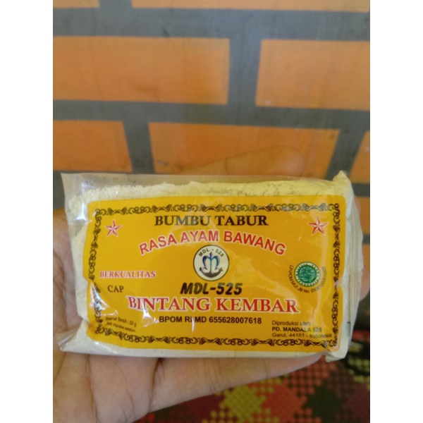 

Bumbu tabur/atom rasa ayam bawang merk bintang kembar 50gram
