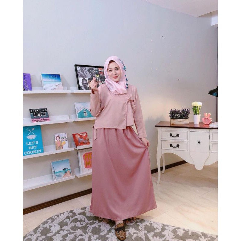 Preloved hanbok dresssofia