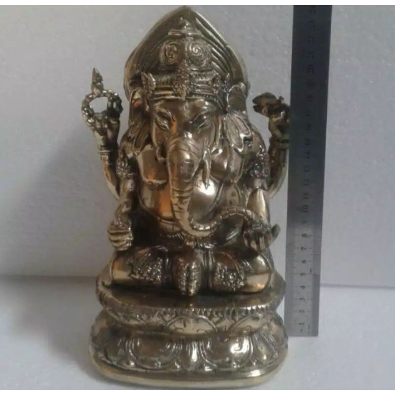 Patung Ganesha Kuningan