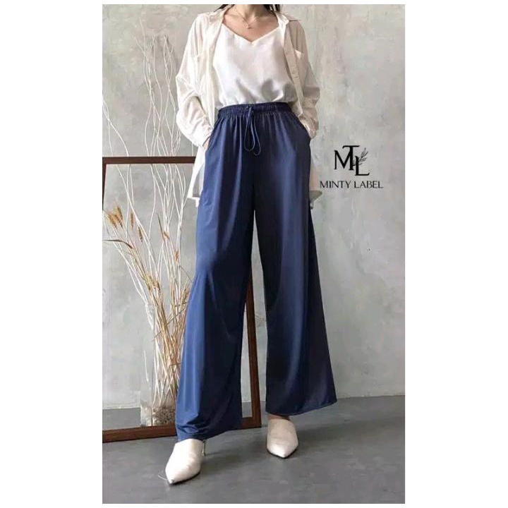 UNIQLO Long Relaco Culotte