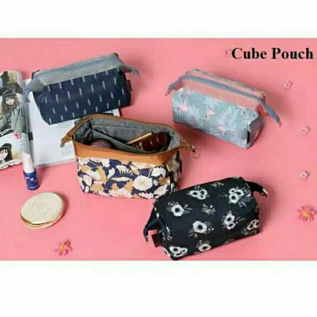 Tas Kosmetik Cube Pouch Cosmetic Impor Waterproof VC (Bisa COD)