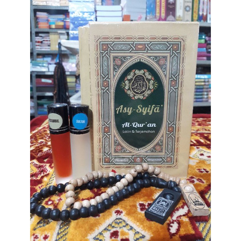 Asy Syifa' Al Qur'an terjemah dan latin kecil box.