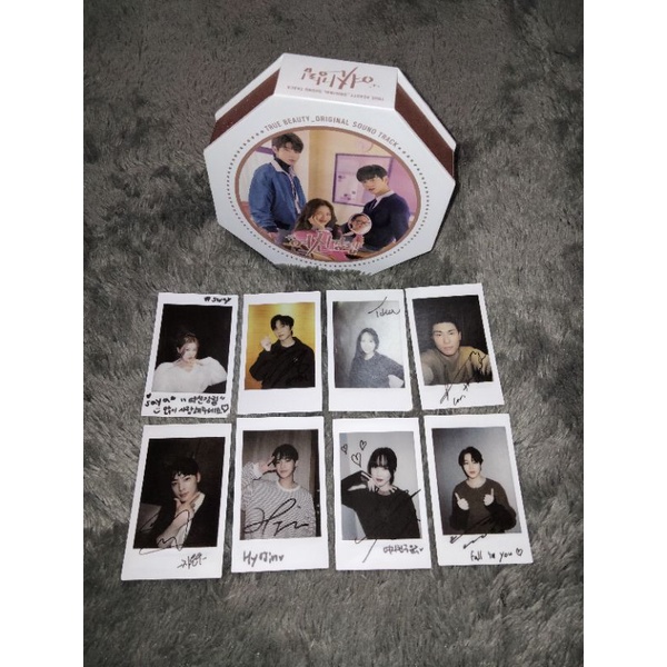 POLAROID OFFICIAL ALBUM TRUE BEAUTY