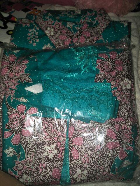 Batik Couple 080 Sarimbit Wanita Brukat Seragam Keluarga Katun Cibulan (harga Terpisah)