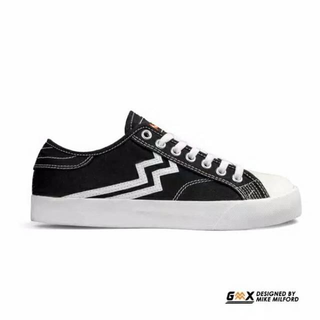 Sepatu Geoff Max x Mike Milford - Maverick Black White STZ