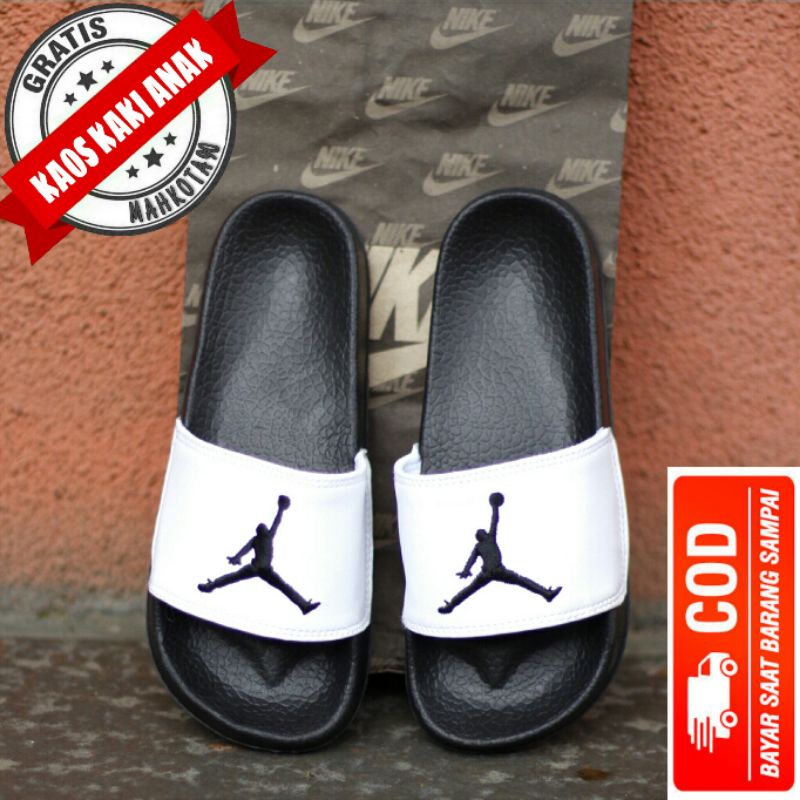 SENDAL ANAK LAKI LAKI DAN PEREMPUAN USIA 4 5 6 7 8 9 SENDAL ANAK NIKE JORDAN BENASI SENDAL ANAK NIKE