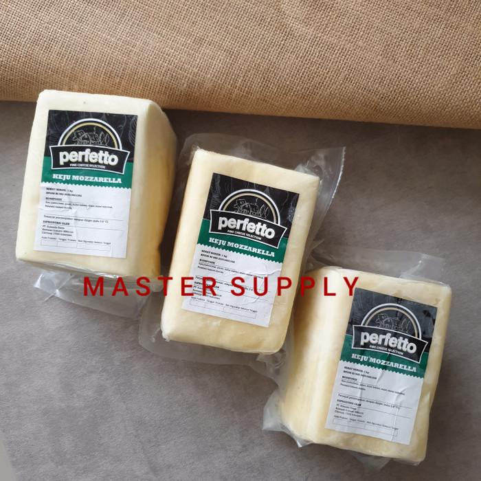 

Big Sale Terlaris Cheese | Keju Perfetto Mozarella 1 Kg Original/ Mozarella Cheese Perfetto Halal