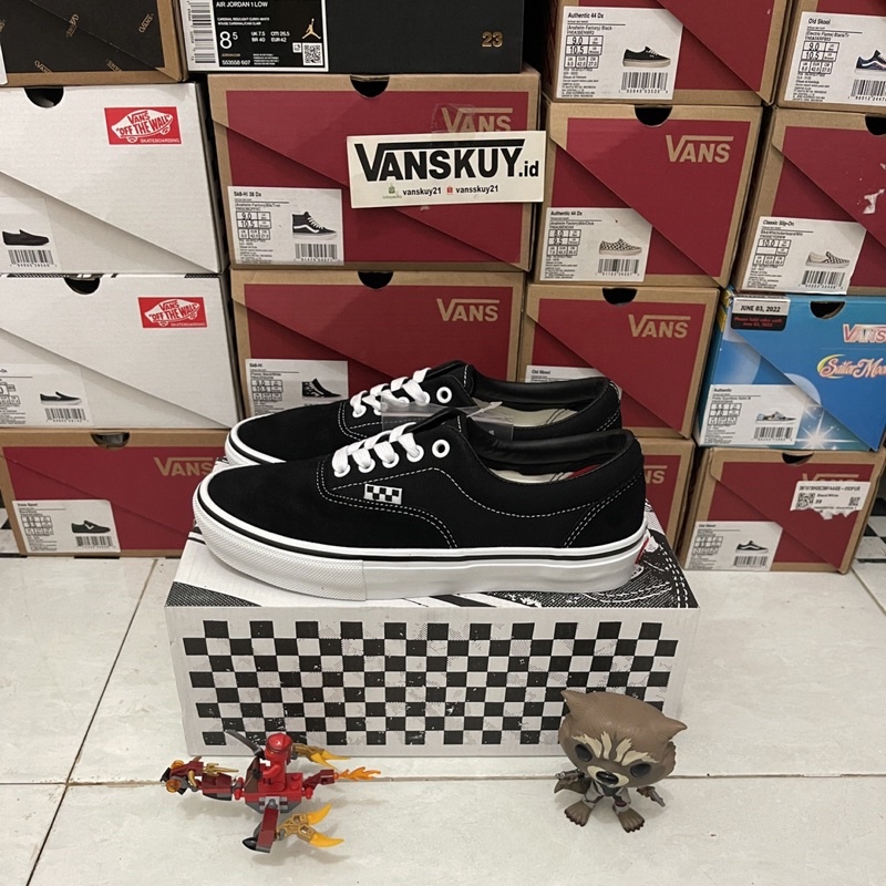 Vans skate era black white (Resmi PT NAVYA)