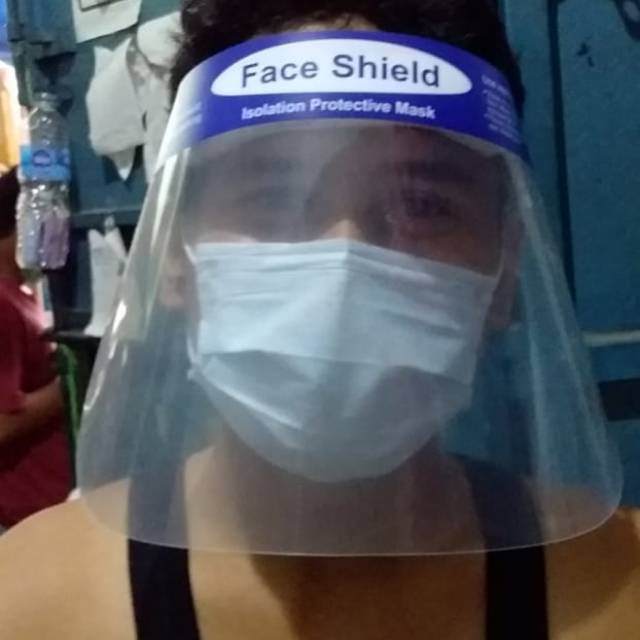 Penutup wajah /face shield