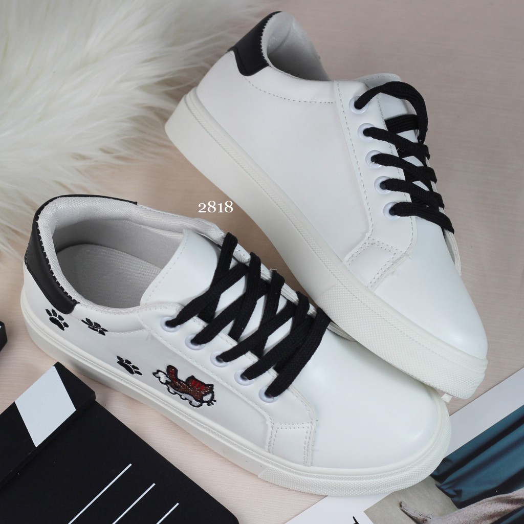Sepatu sneakers 2818 sport wanita import