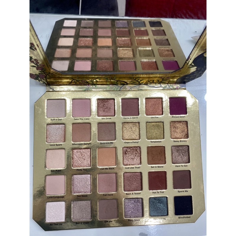 Too Faced Natural lush eyeshadow