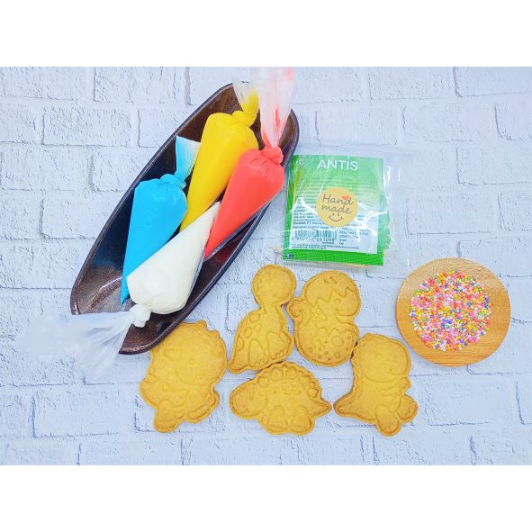 

DIY Cookie Kit Dinosaurus | cookies diy dinosaurus | diy cookie | cookies kit | cookies box kit | cookies box | cookies decoration